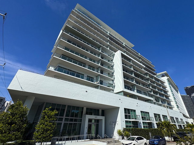 Le Parc at Brickell  photo 3